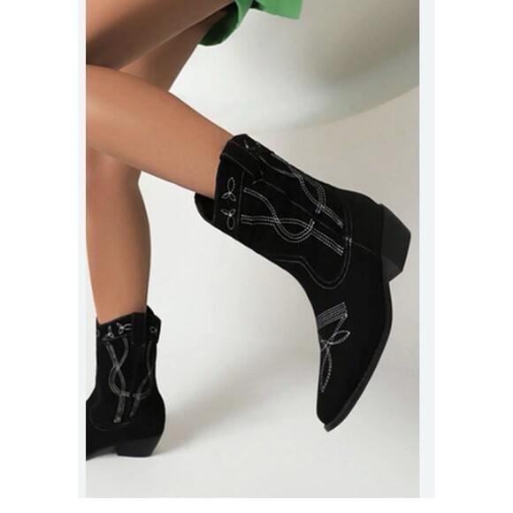 franco sarto Black Suede Riding Boots Leather Mid 8.5 Floor Display Old Money - Picture 1 of 9